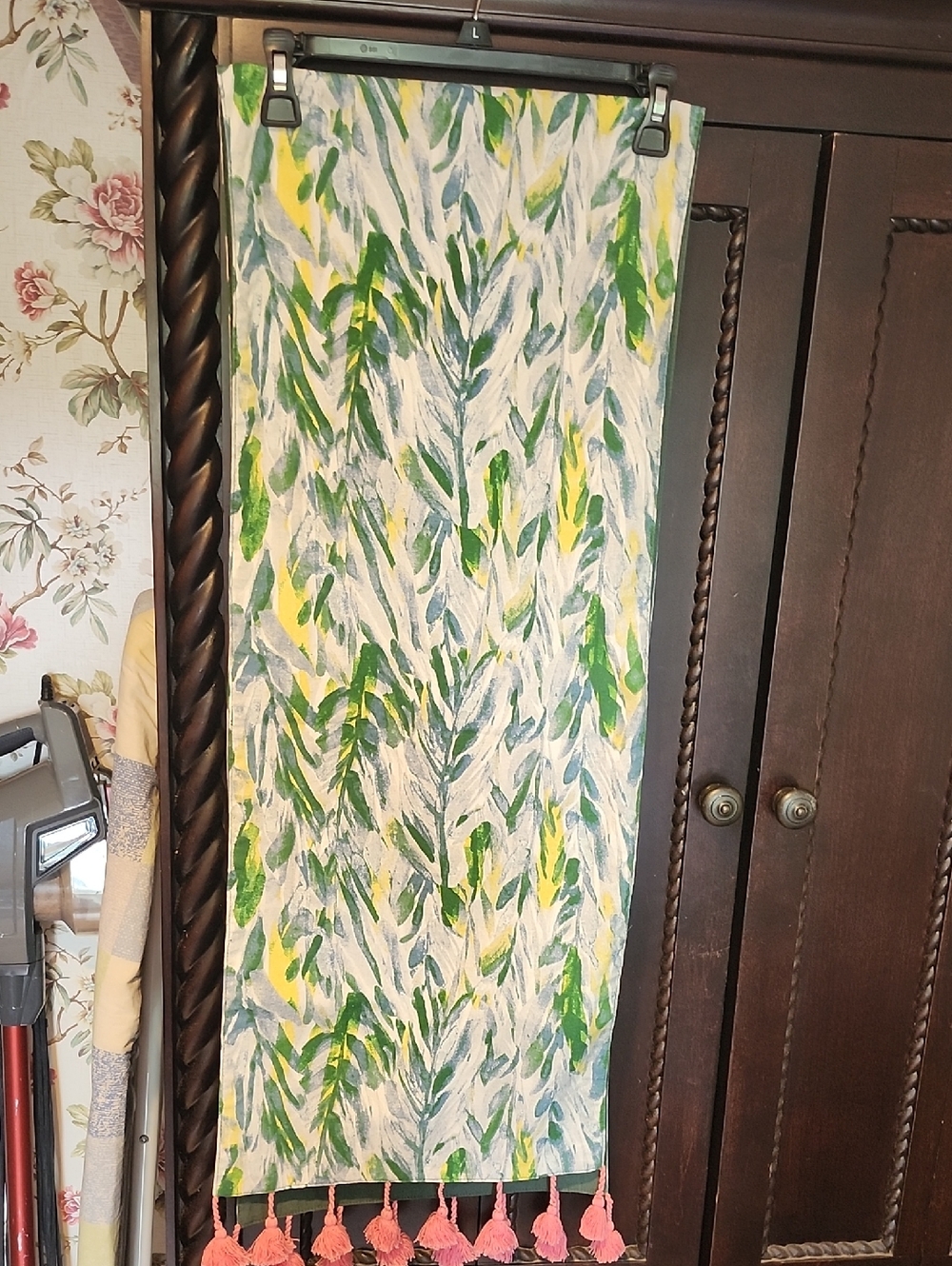 Leaf Print Runner with Pink Tassels, Reversible
